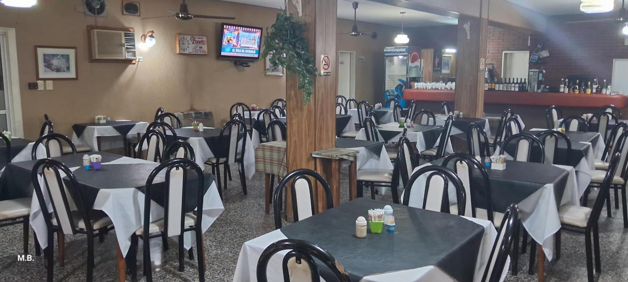 Hotel Y Restaurant Don Quijote Macachin  ภายนอก รูปภาพ