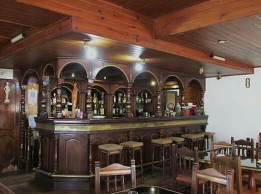 Hotel Y Restaurant Don Quijote Macachin  ภายนอก รูปภาพ